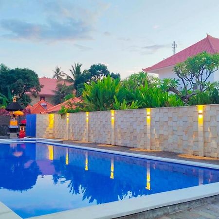 The Laviana Hotel Lovina  Ngoại thất bức ảnh