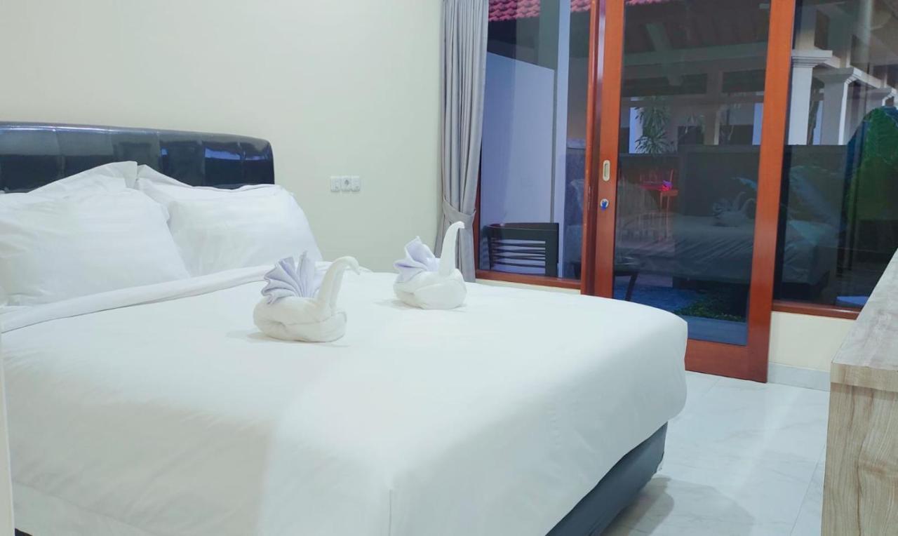 The Laviana Hotel Lovina  Ngoại thất bức ảnh