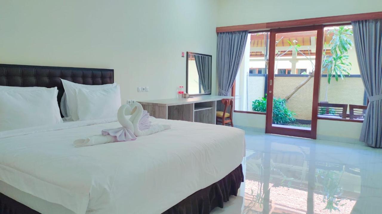 The Laviana Hotel Lovina  Ngoại thất bức ảnh