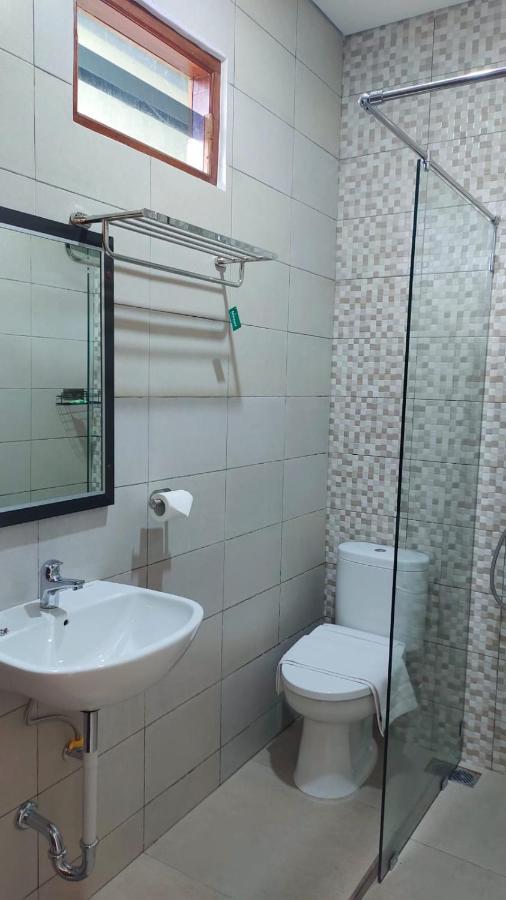 The Laviana Hotel Lovina  Ngoại thất bức ảnh