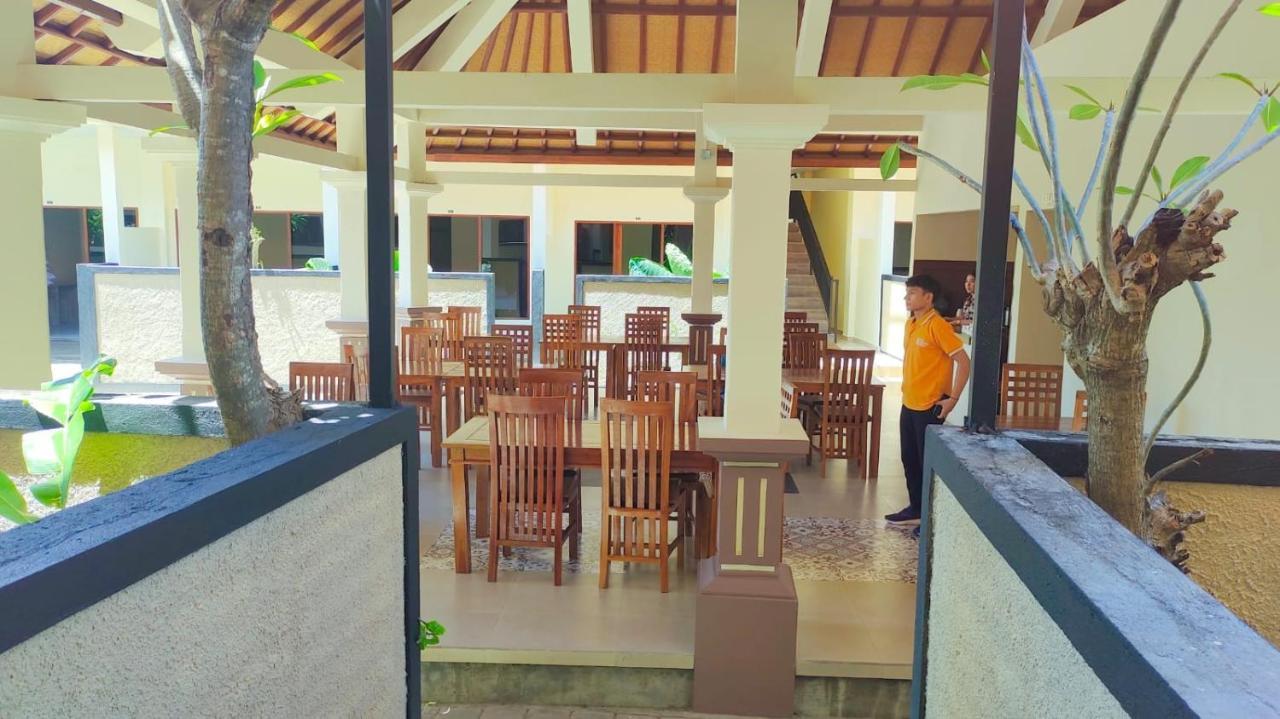 The Laviana Hotel Lovina  Ngoại thất bức ảnh