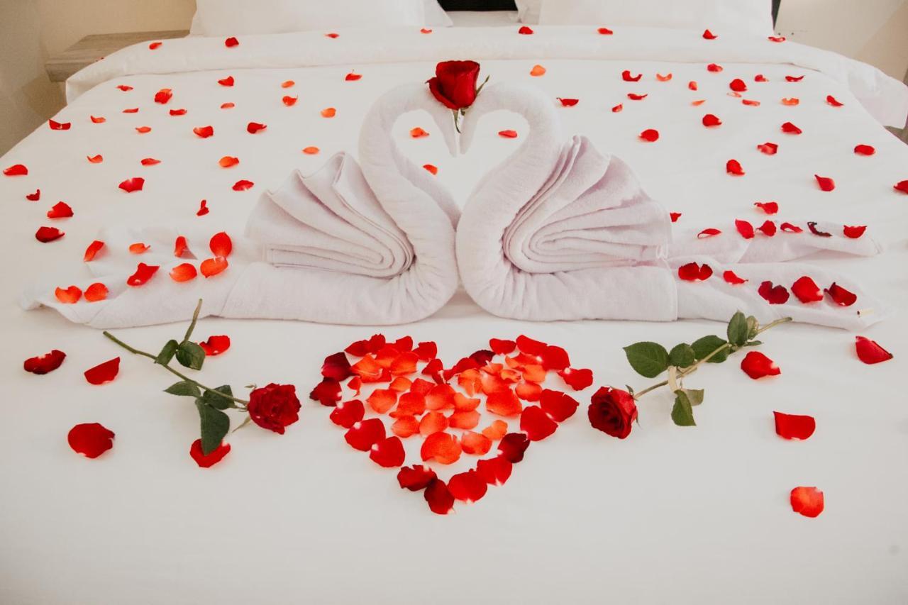 The Laviana Hotel Lovina  Ngoại thất bức ảnh